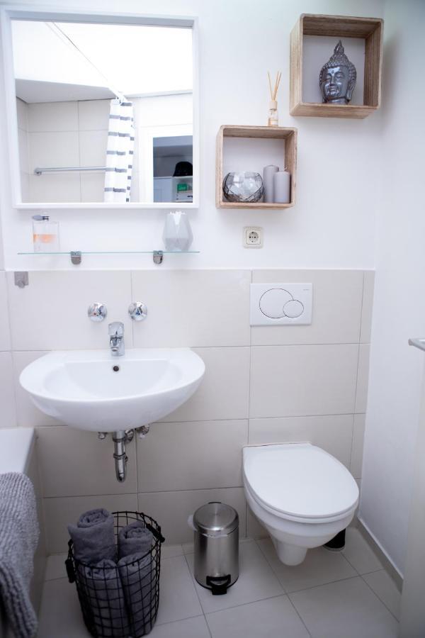 Modernes Apartment Mit Tollem Blick Ueber Die Stadt 아우크스부르크 외부 사진