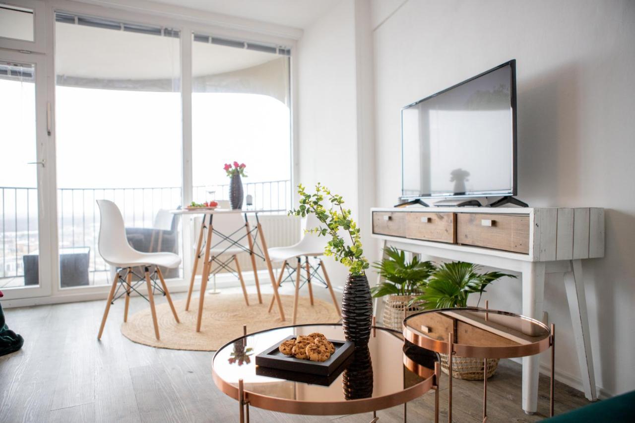 Modernes Apartment Mit Tollem Blick Ueber Die Stadt 아우크스부르크 외부 사진